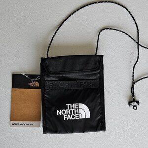 The North Face Bozer Neck Pouch NF0A52RZJK3 Tnf Black | NWT New | Handheld Bag